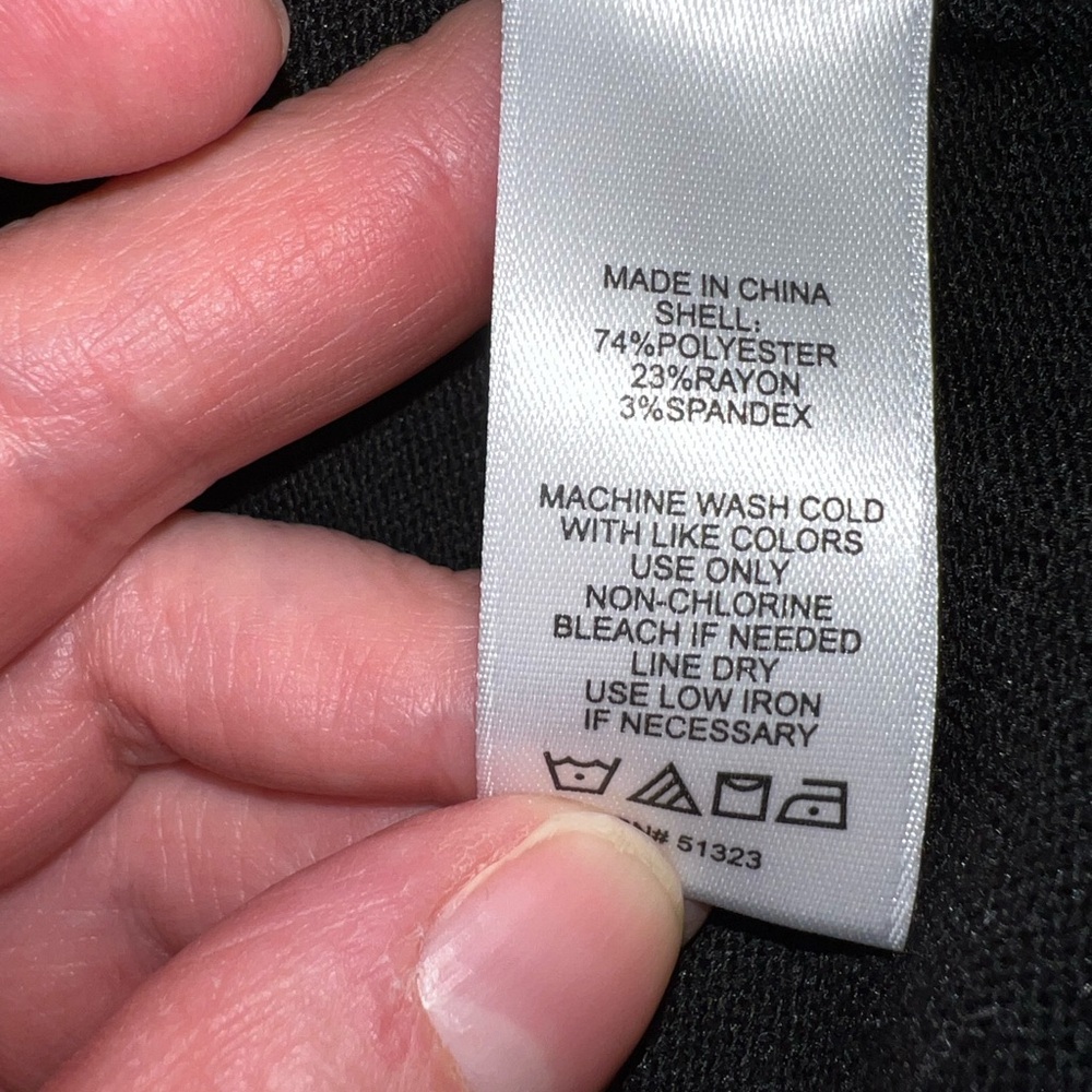 Women's 1 State Wrap top Medium NWT - Picture 5 of 5